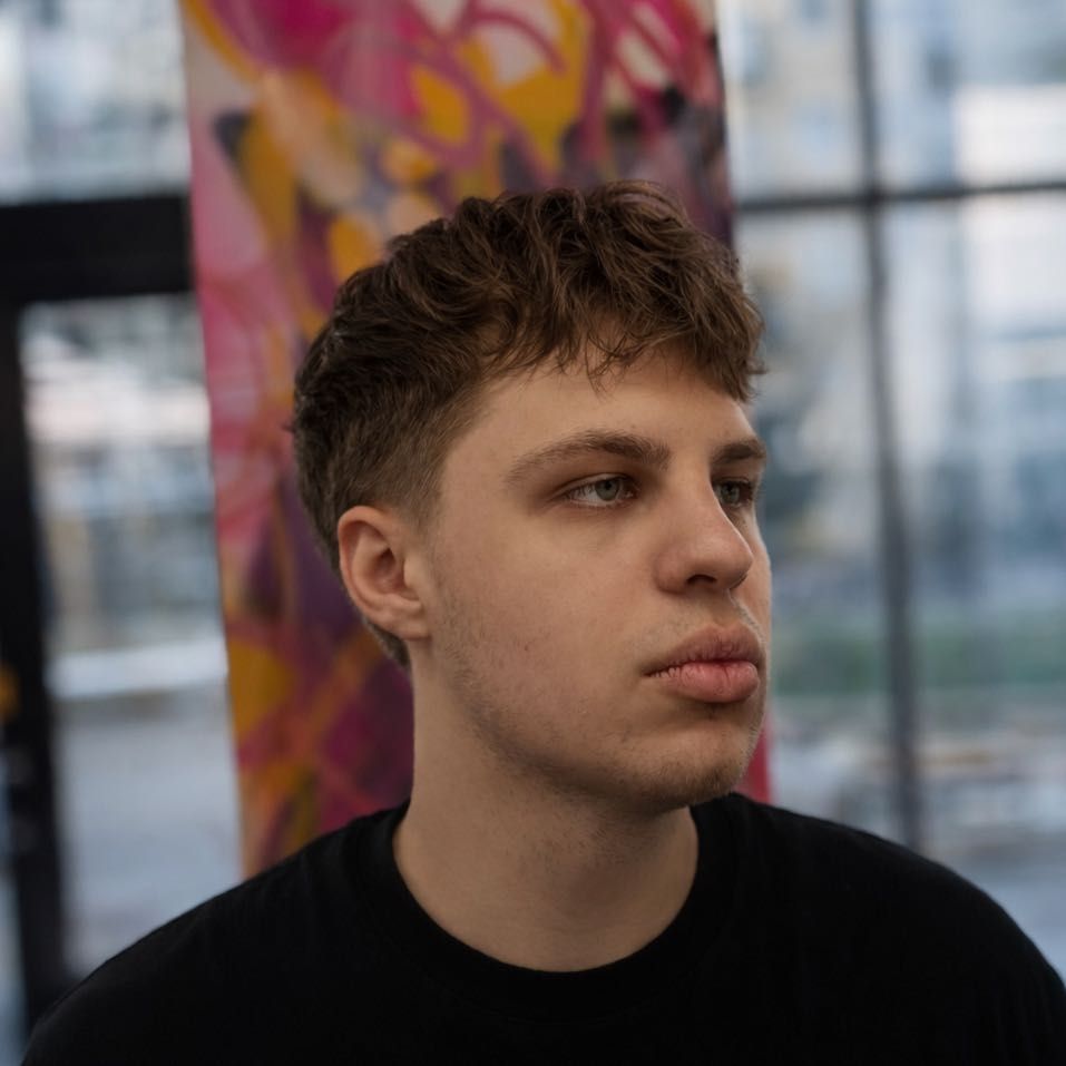 DANIEL 
